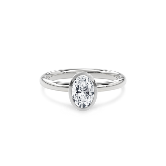 Bezel Ring Oval•White Gold