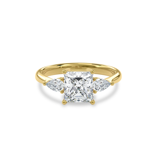 Daphnis Three Stones Engagement Ring Radiant•Yellow Gold